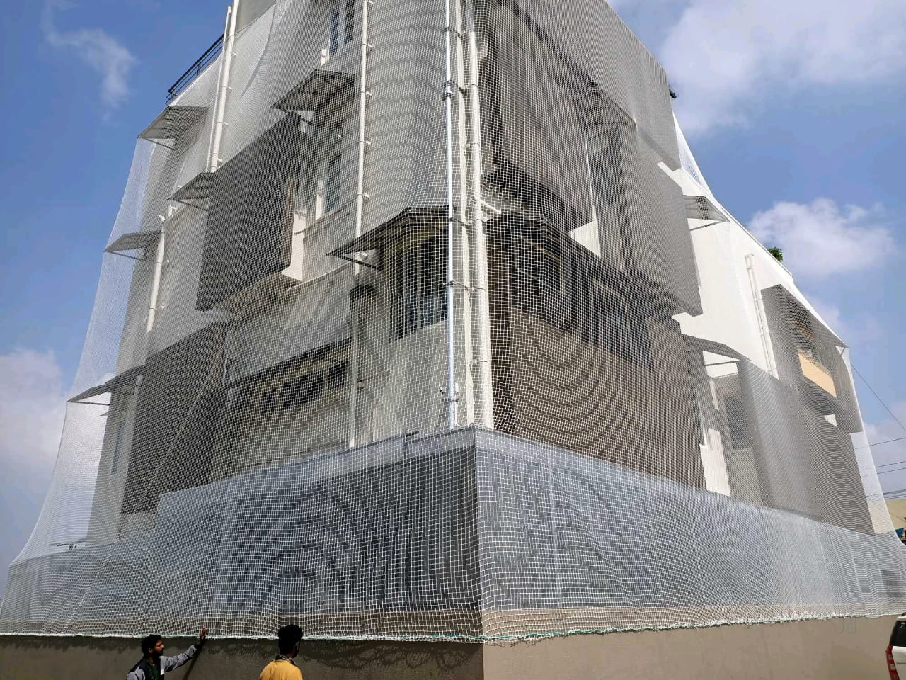 House covering nets